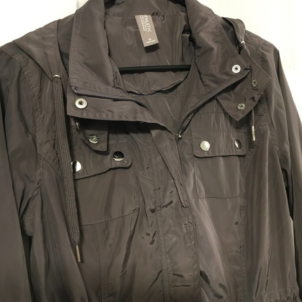 Athletic Collection by 26 International Lightweight Jacket - Picture 3 of 10